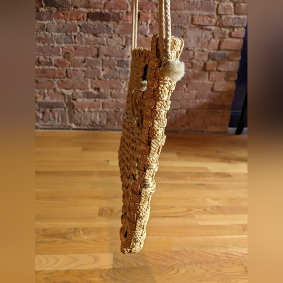 Unbranded Made in Italy Woven Clutch w/ Crossbody Strap - Picture 5 of 10